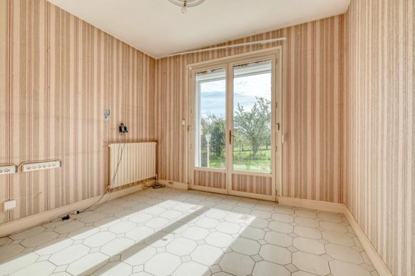 Christophe Michaudelle – EXLUSIVITE - CAPIFRANCE vous propose proche de Meaux, à Nanteuil lès Meaux : Secteur AU CALME, maison indépendante bien entretenue - 7 pièces - 148 m² -  5 chambres (6è possib