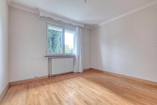 Christophe Michaudelle – EXLUSIVITE - CAPIFRANCE vous propose proche de Meaux, à Nanteuil lès Meaux : Secteur AU CALME, maison indépendante bien entretenue - 7 pièces - 148 m² -  5 chambres (6è possib