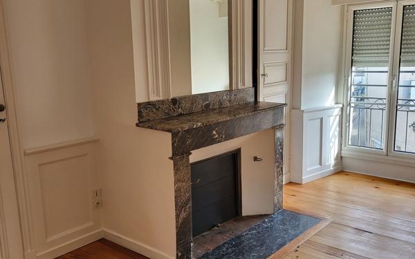 Appartement à louer    2 pièces • 39,39 m2    Agen