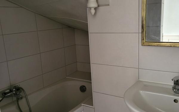 Appartement à louer    2 pièces • 39,39 m2    Agen