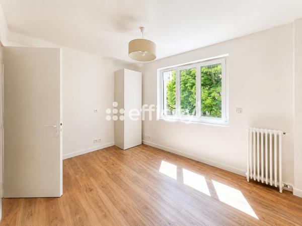 Appartement
         3 pièces
        - 79 m² 889 000 € *