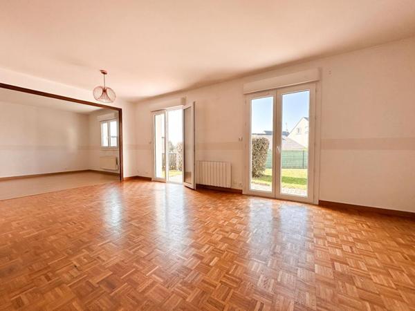 Maison Saint Etienne De Montluc - BOURG - 4 chambres