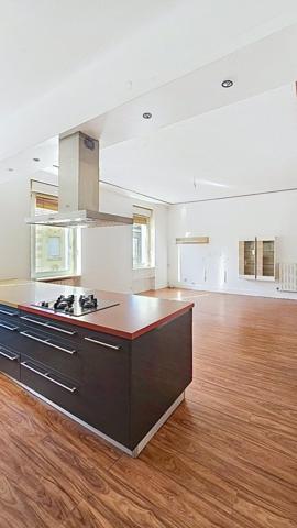 Appartement F5 avec beaux volumes