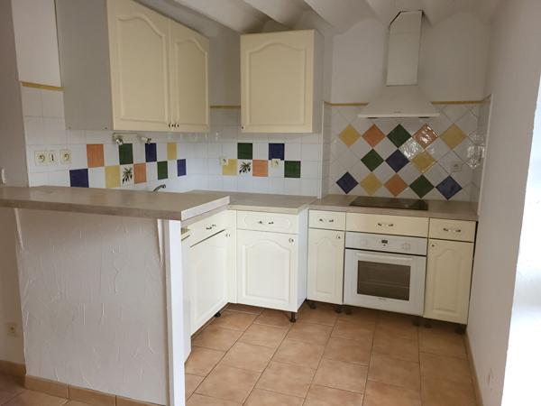 Appartement F2 2EME ETAGE CENTRE GAILLON