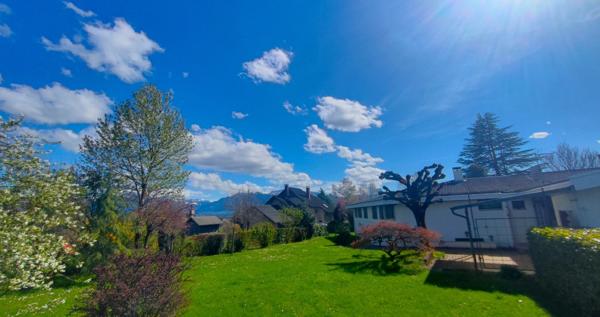 Terrain à batir de 575,00 m² NANGY (74)