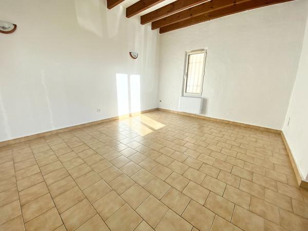 Maison à étage T3 avec jardin ? Réf BRUMBY