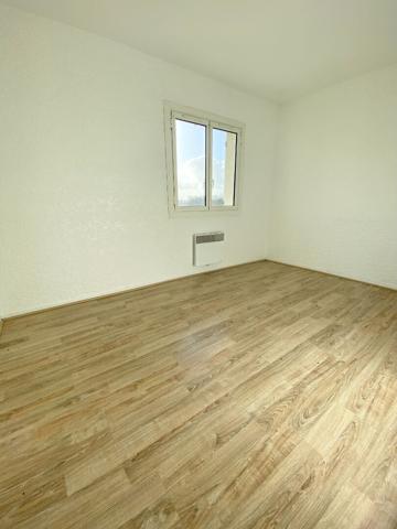 Maison à étage T3 avec jardin ? Réf BRUMBY