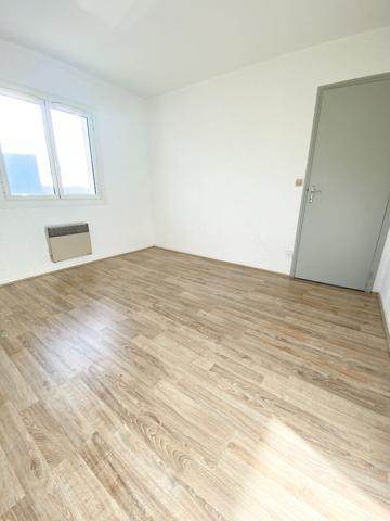 Maison à étage T3 avec jardin ? Réf BRUMBY
