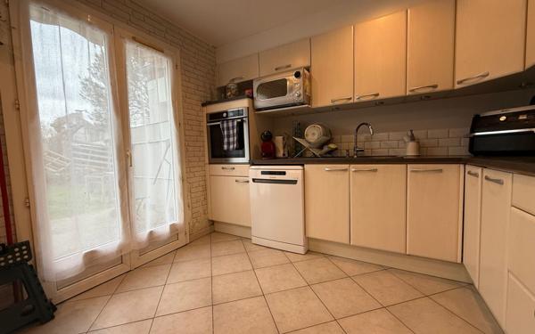 Maison à vendre    7 pièces •  Savigny-le-Temple