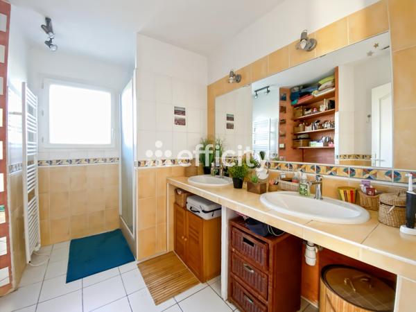 Maison 5 pièces - 140 m²