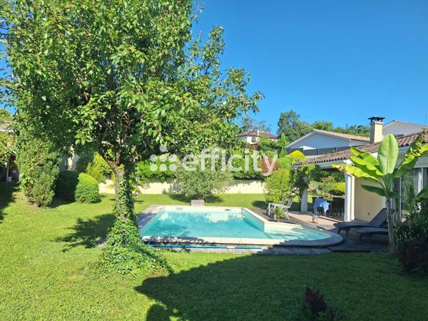 Maison 5 pièces - 140 m²