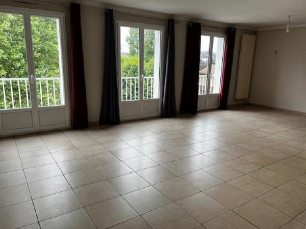 Centre ville de Sens Bel appartement de standing Sens 2 pièce(s) 80 m2