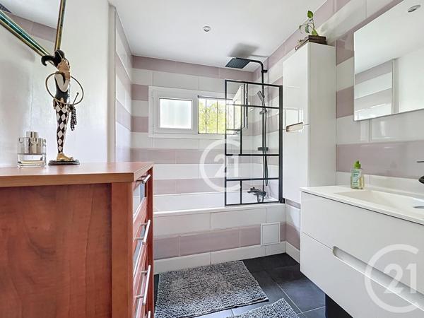 Appartement F3 à vendre  3 pièces - 58,05 m2 MONTREUIL - 93