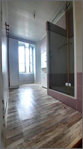Maison à MONCOUTANT SUR SEVRE, 79320 - 11 pièces 213m²