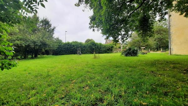 Maison à MONCOUTANT SUR SEVRE, 79320 - 11 pièces 213m²