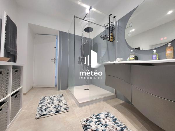 Maison de ville en pierre rénovée – Centre Ville Luçon