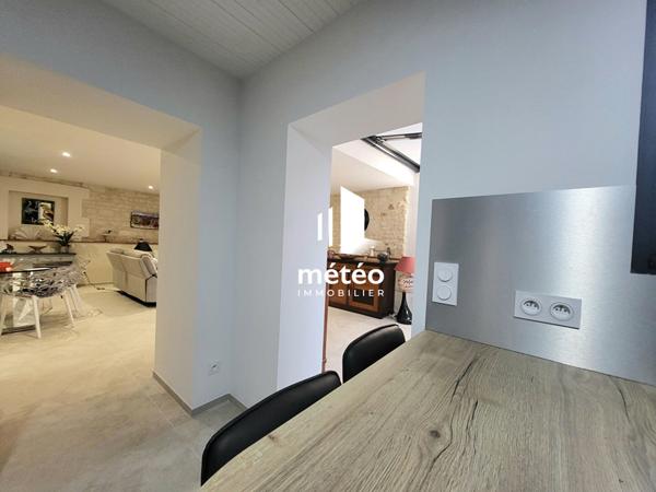 Maison de ville en pierre rénovée – Centre Ville Luçon