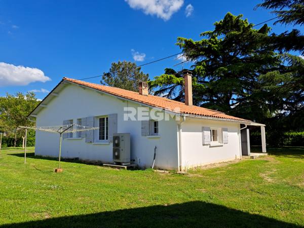 Saint-Pierre-d'Eyraud (24130) Maison de plain pied T3 avec dépendances aménageables