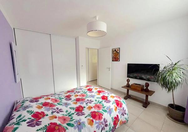 Maison à vendre 5 pièces LA ROQUETTE SUR SIAGNE (06)