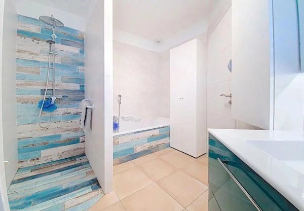 Maison à vendre 5 pièces LA ROQUETTE SUR SIAGNE (06)