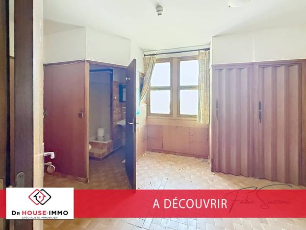 Commerce à vendre 30 pièces de 1 200 m²