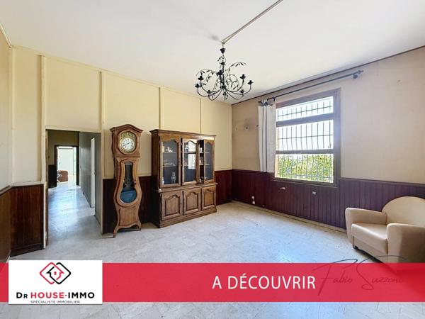 Commerce à vendre 30 pièces de 1 200 m²