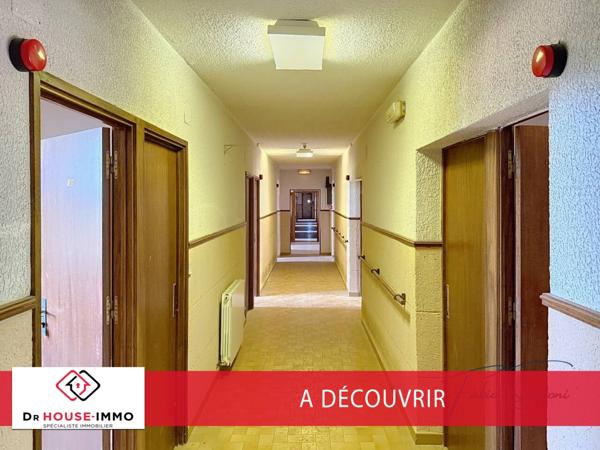 Commerce à vendre 30 pièces de 1 200 m²