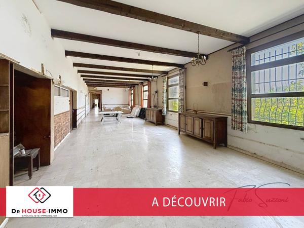 Commerce à vendre 30 pièces de 1 200 m²