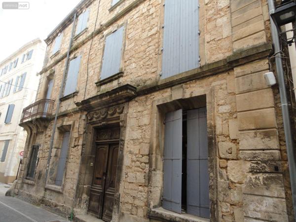 Immeuble de rapport à vendre à Saint-Gilles dans le Gard (30800), ref : 11411/436