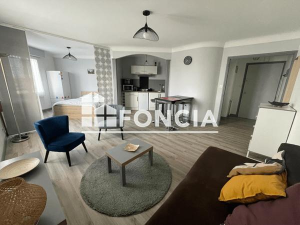 Location Studio 37.75 m² - RESIDENCE LE VERONESE La Roche Sur Yon 85000