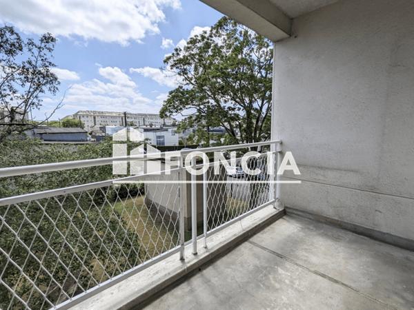 Location Appartement 3 pièces 62.51 m² - 49 rue Raymond Persigan Le Mans 72000