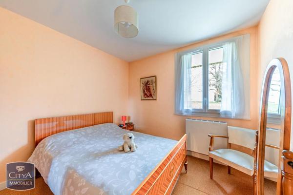Appartement à louer 4 pièces 78.48m² Bourges (18000)
