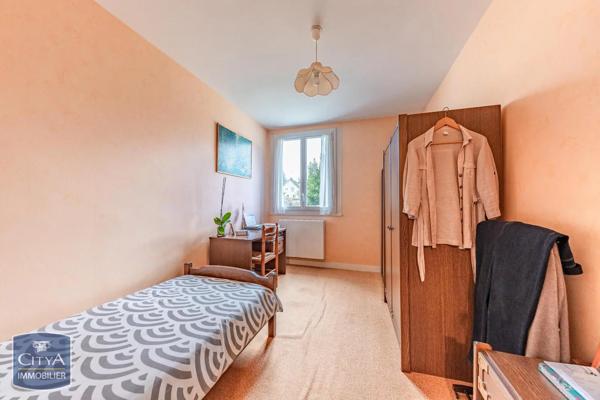 Appartement à louer 4 pièces 78.48m² Bourges (18000)