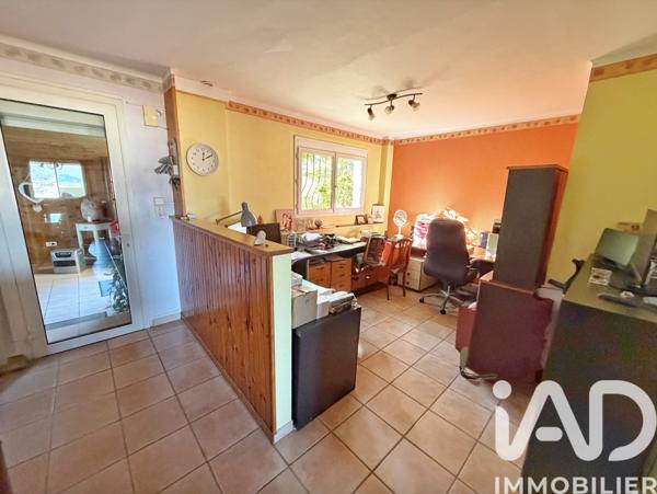 Maison à vendre 17 pièces 427 m² La Seyne-sur-Mer