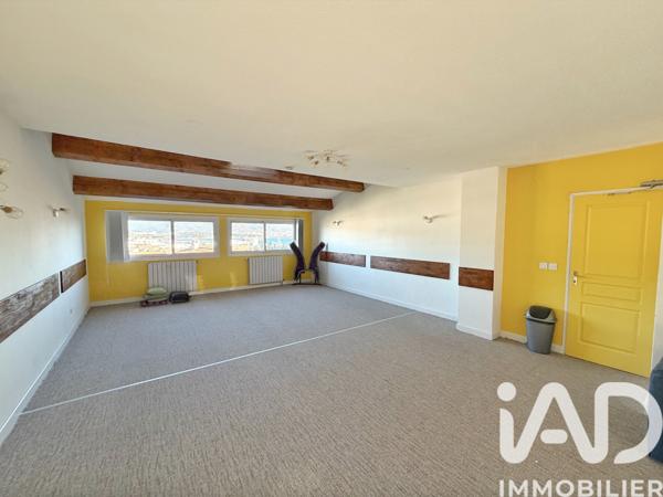 Maison à vendre 17 pièces 427 m² La Seyne-sur-Mer