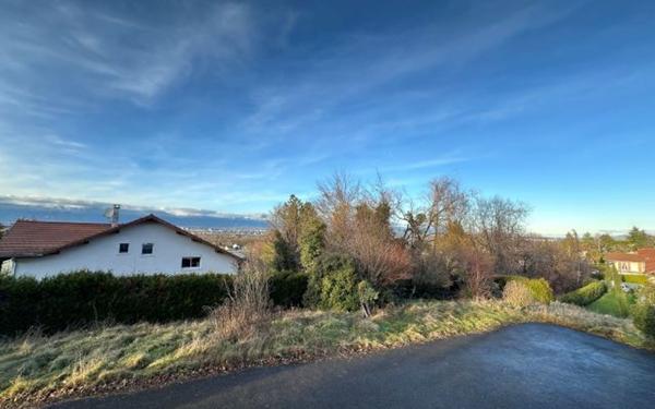 Maison à vendre    6 pièces •  Bossey