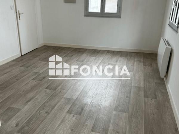 Location Studio 22.18 m² - 41 RUE DE MERVILLE Lorient 56100