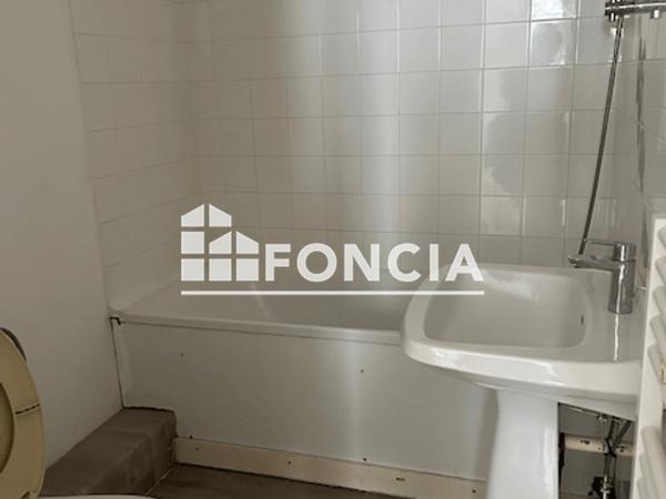 Location Studio 22.18 m² - 41 RUE DE MERVILLE Lorient 56100