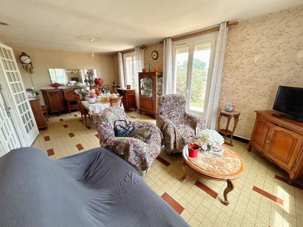 Maison Aussonne 5 pièce(s) avec double garage et grenier sur 1430 m² de terrain