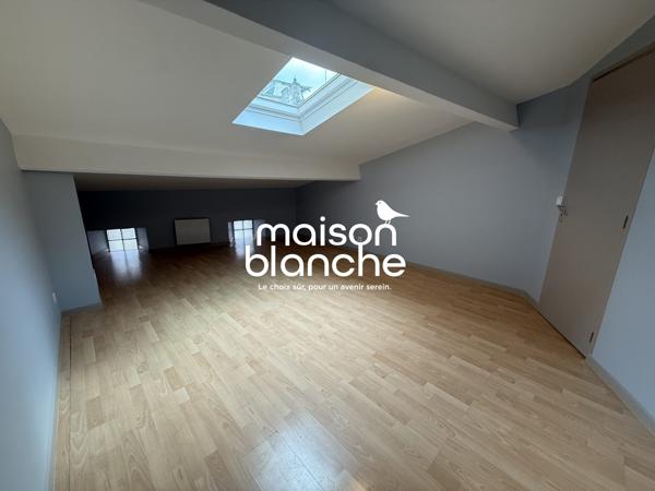IMMEUBLE Local + T5
