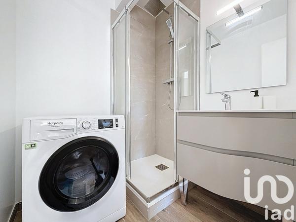 Location appartement 6 pièces 77 m² Évry