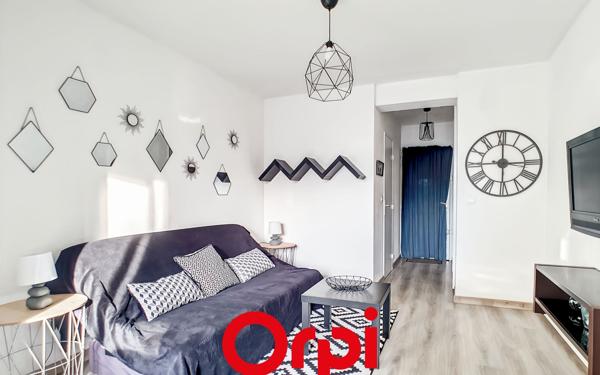 Appartement à louer    1 pièce •  Bandol