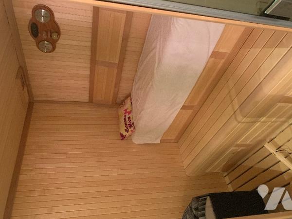 Maison d'environ 270 m2 avec piscine