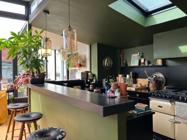 Beaux espaces chaleureux et raffinés proche métro