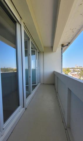 Appartemet F1 avec balcon cuisine et salle d'eau