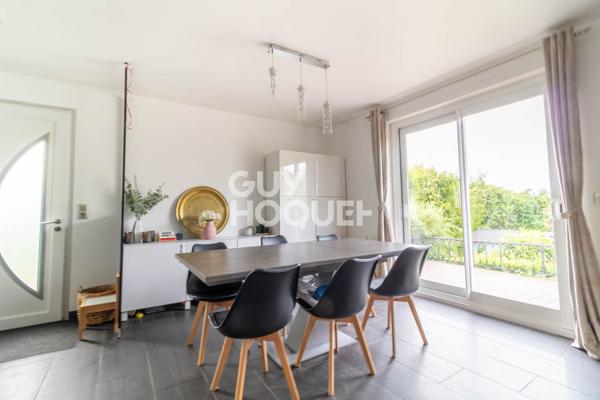 EPÔNE - Grande maison familiale avec deux logements indépendants, dépendances et terrain de 1 258 m²