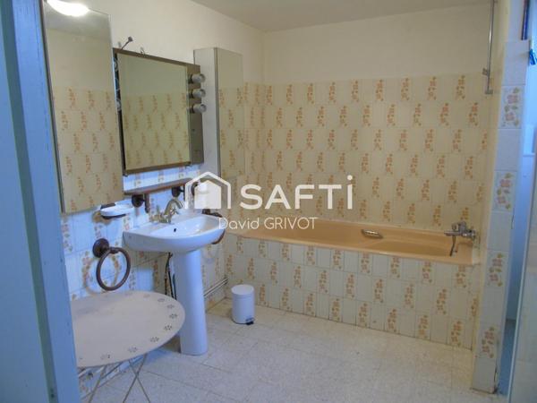 Maison en Pierres de Caractère