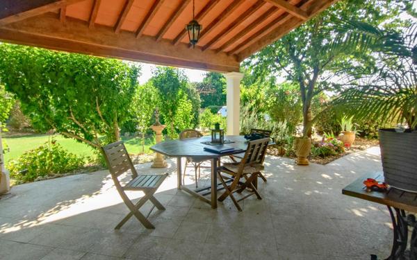 Maison à vendre    7 pièces •  Blauzac