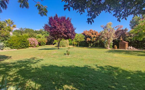 Maison à vendre    7 pièces •  Blauzac