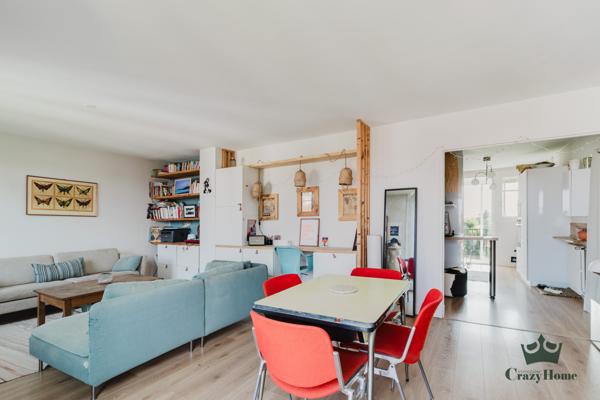 Appartement
                                                                                                                                                                                                                                                                                                                        5 pièce(s)                                                                                                                                                                                                          3 chambre(s)                                                                                                                                                                                                          82  m²